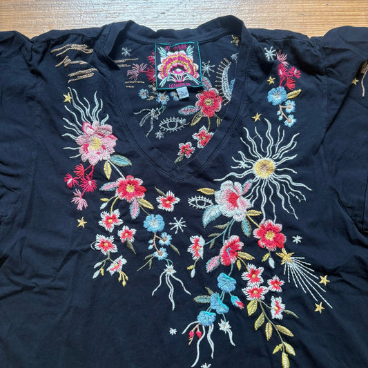 Johnny Was black cotton floral embroidered flutter short sleeve shirt SIZE L