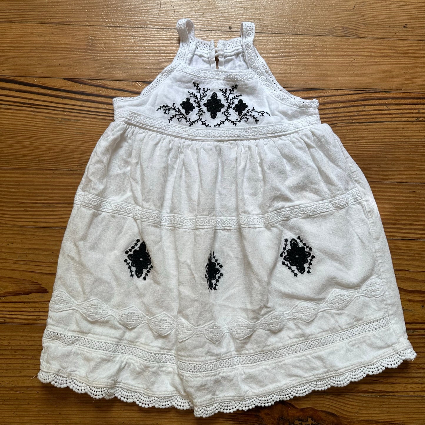 Chelsea & Violet white black embroidered linen blend lace dress SIZE 2T