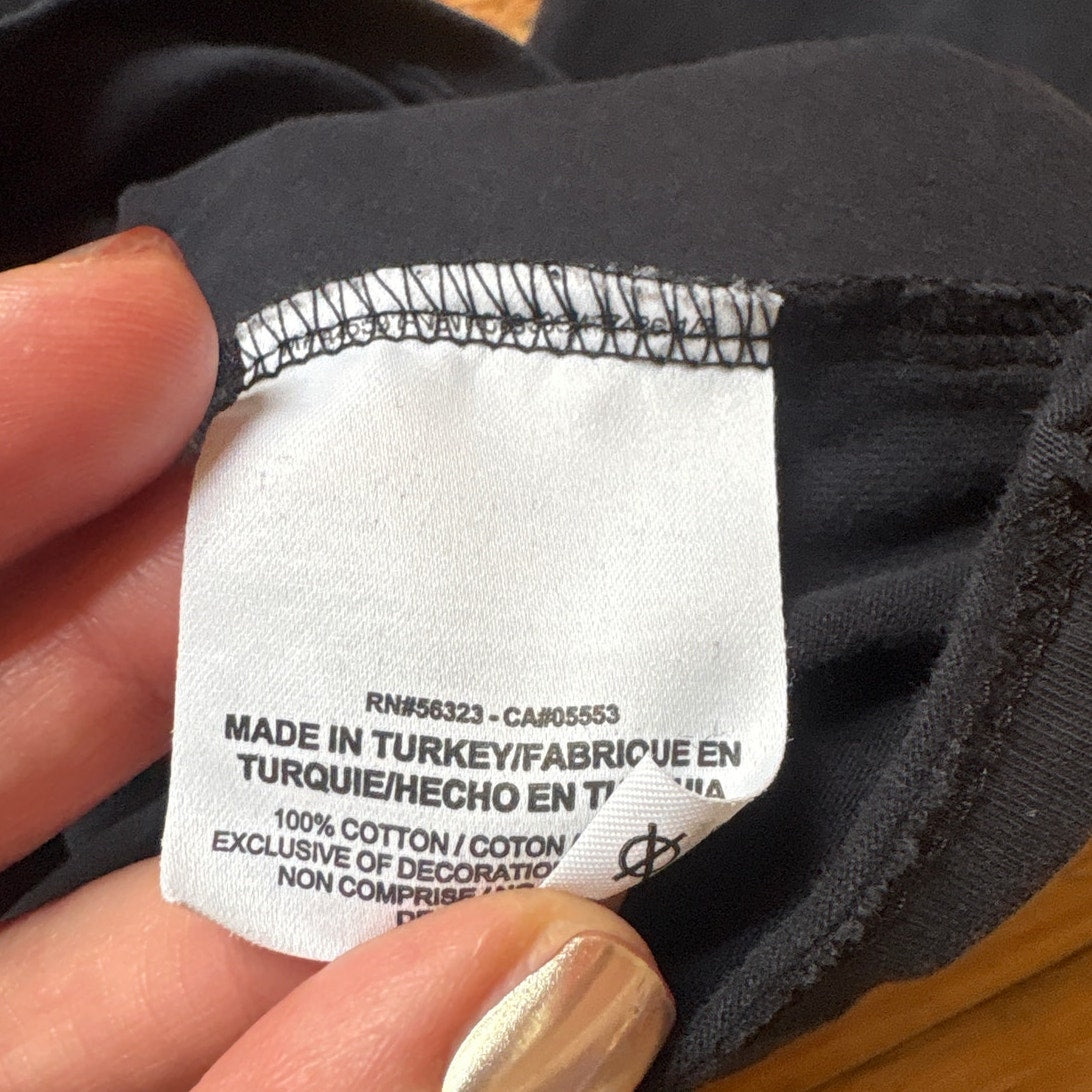 Nike black red emblem athletic cut long sleeve cotton mens shirt SIZE M