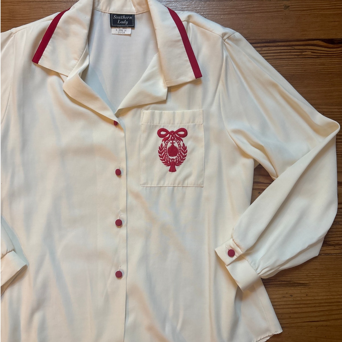 Southern Lady white long sleeve red trim and crest womens blouse SIZE 16