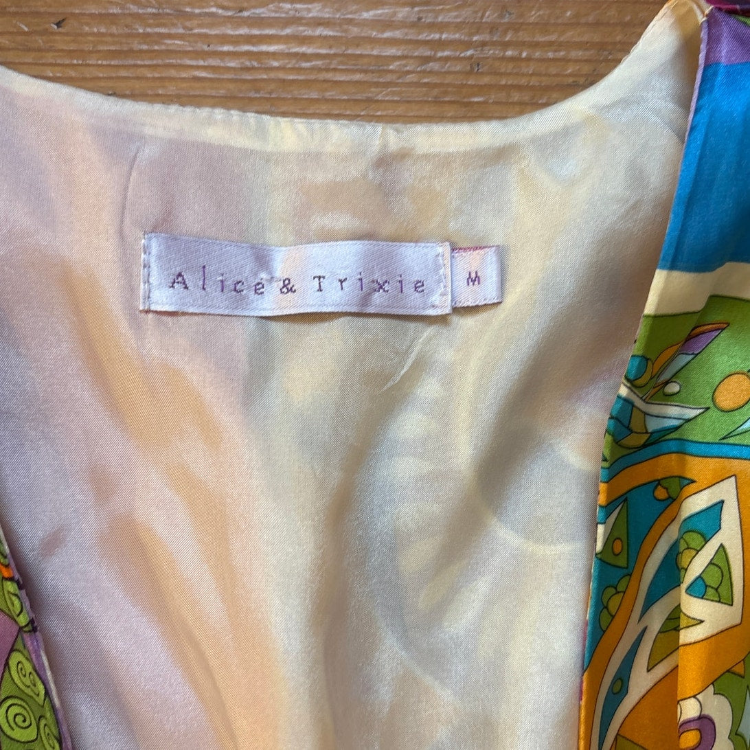 Alice & Trixie colorful silk plunge neckline tie front cap sleeve blouse SIZE M
