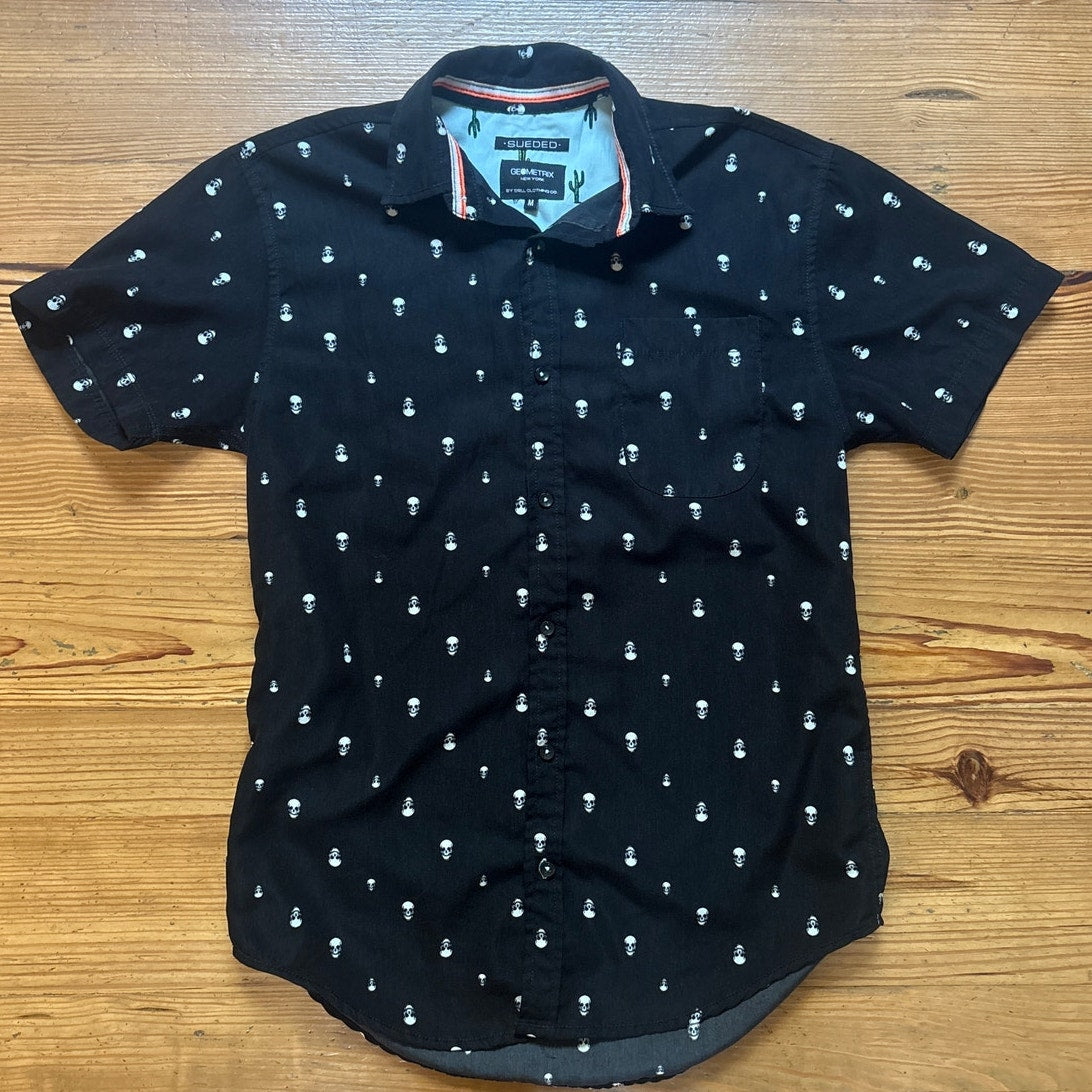 Drill Clothing Co black skull print short sleeve button up shirt SIZE M
