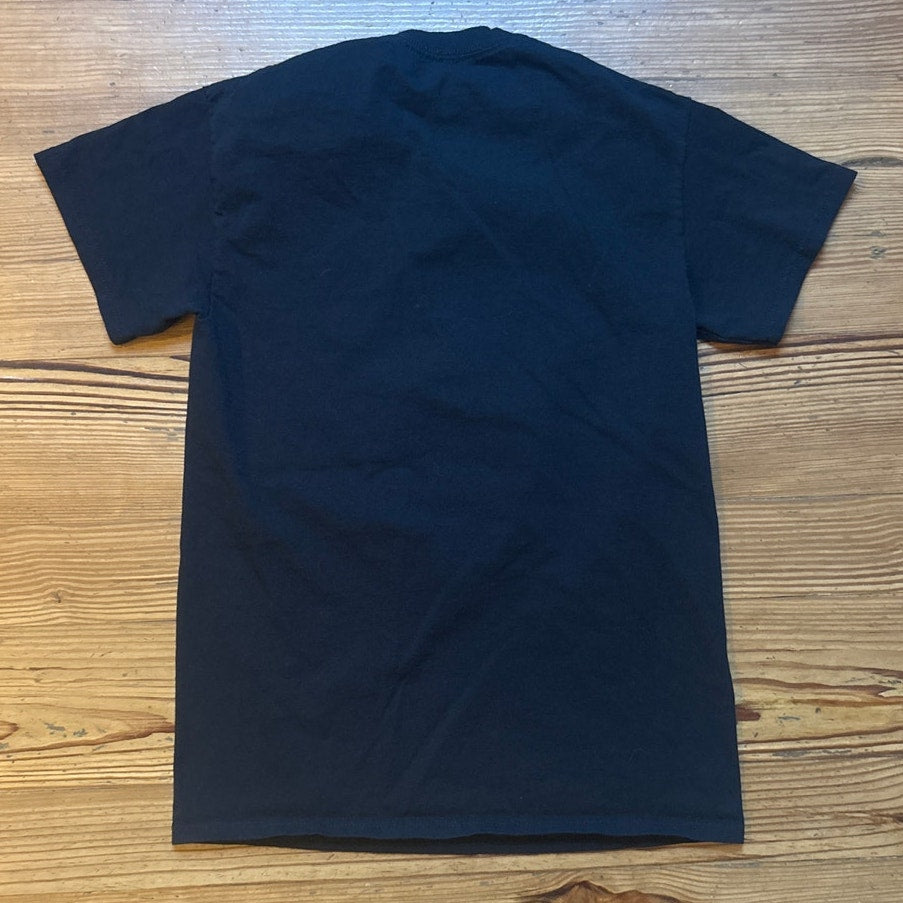 Spencers black gothic skeleton crown cat short sleeve shirt SIZE S