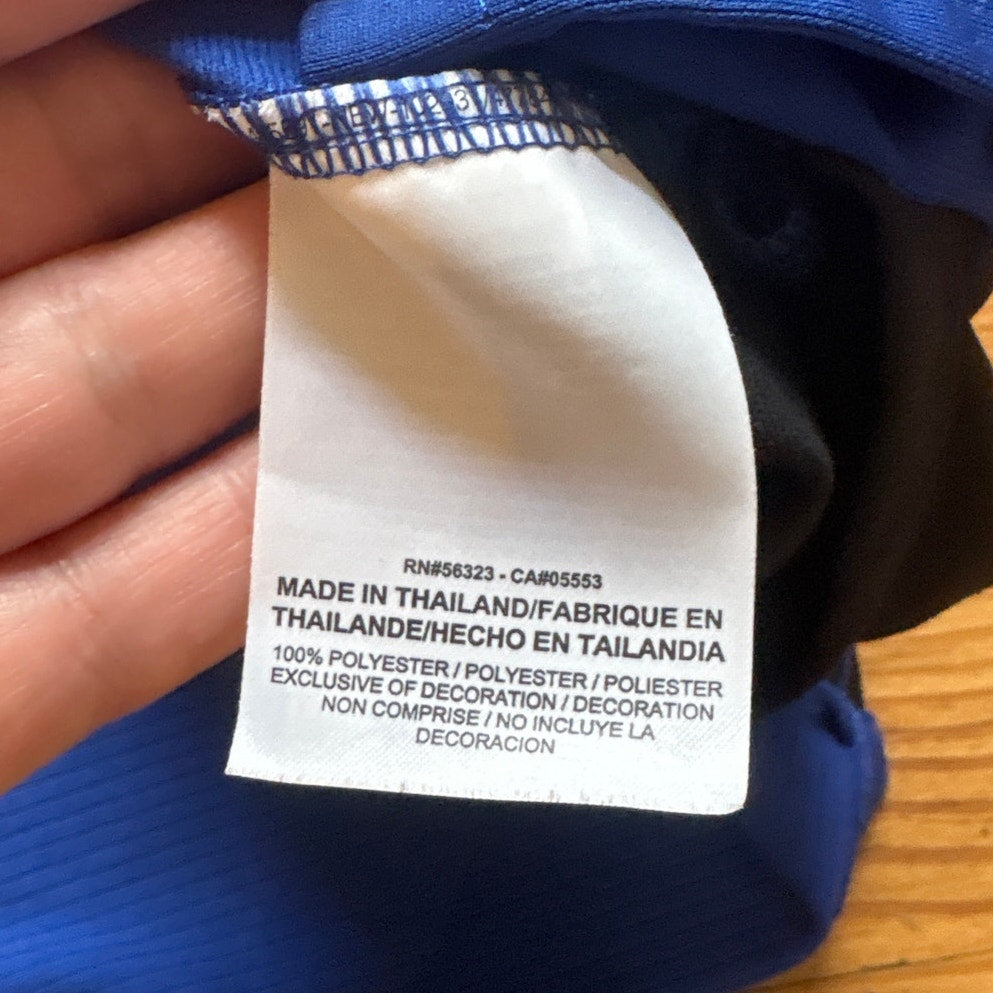 Nike Dri-Fit New York Knicks basketball blue long sleeve shirt SIZE L