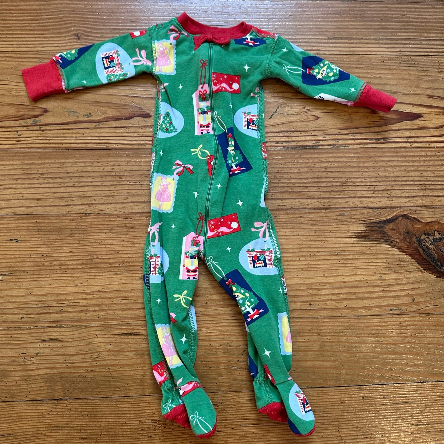 The Beaufort Bonnet Company green Christmas stamps footed bodysuit SIZE 0-3M