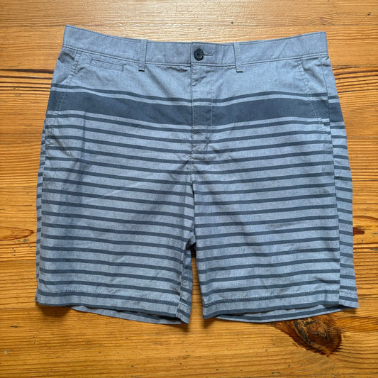 NWT Penguin blue striped chino mens shorts SIZE 36