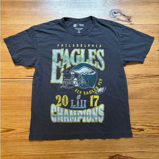 NFL Philadelphia Eagles 2017 Champions gray short sleeve shirt SIZE M