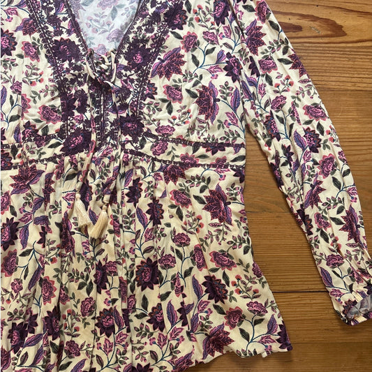 Torrid babydoll floral print and embroidered long sleeve top SIZE 1/XL