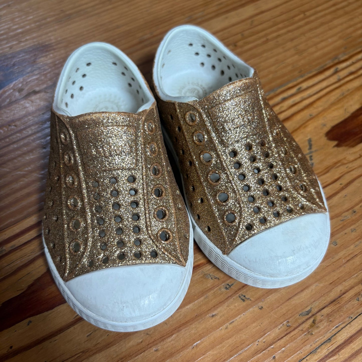 Native gold glitter white sole slip on classic shoes SIZE 5