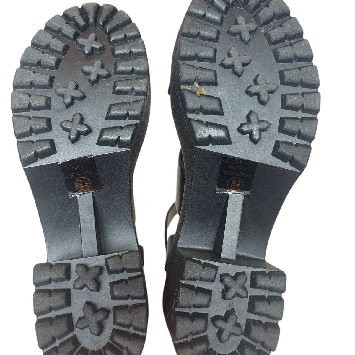 SODA black faux leather strappy chunky block heel buckle sandals SIZE 8.5