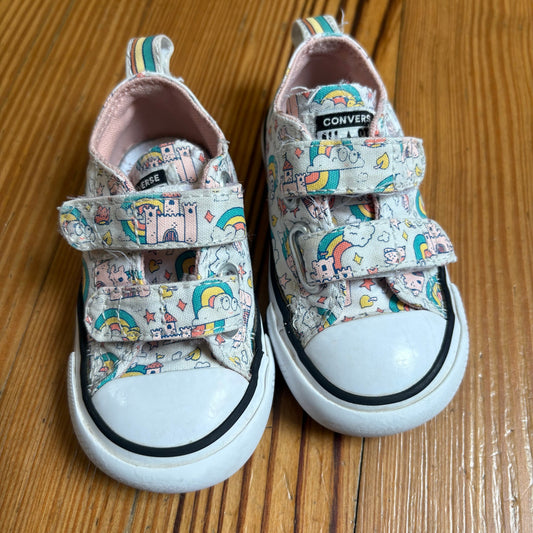 Converse All Star low top princess castle slip on sneakers SIZE 5