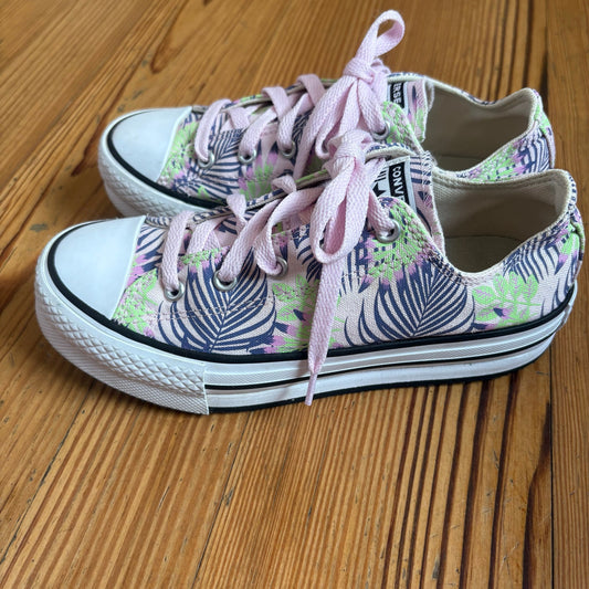 Converse All Star low top purple foliage low top girls platform sneakers SIZE 3