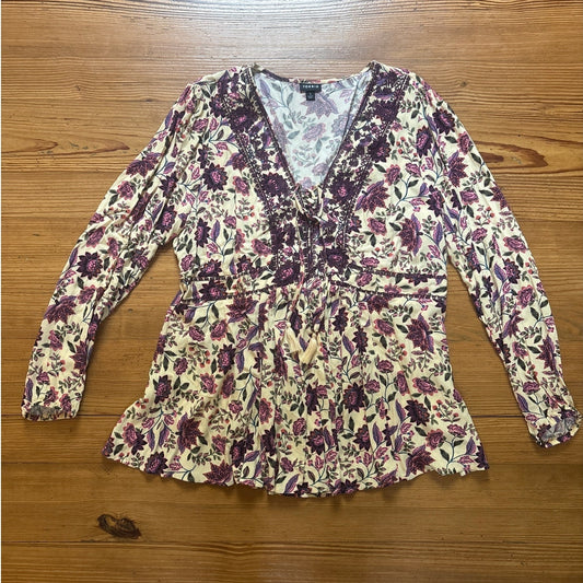 Torrid babydoll floral print and embroidered long sleeve top SIZE 1/XL