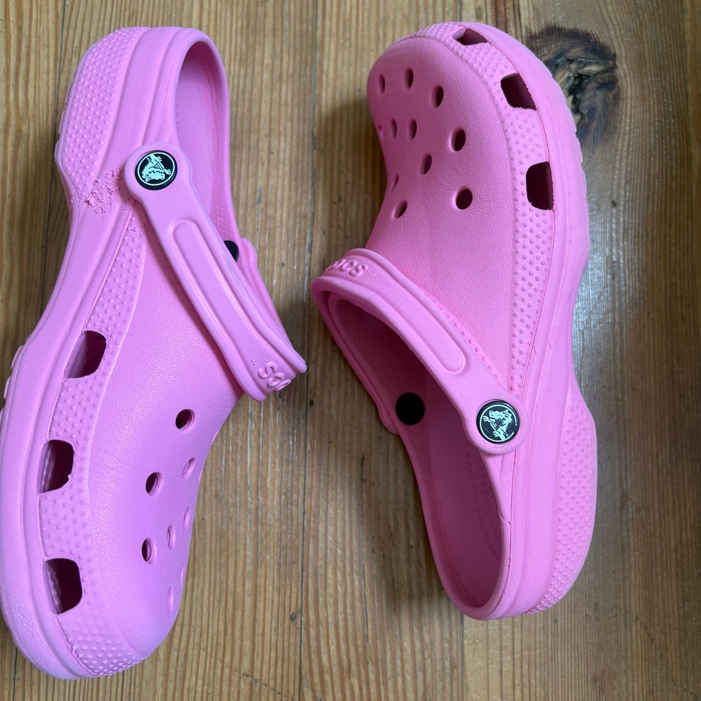 Crocs unisex pink classic slip on clog shoe SIZE M7 W9