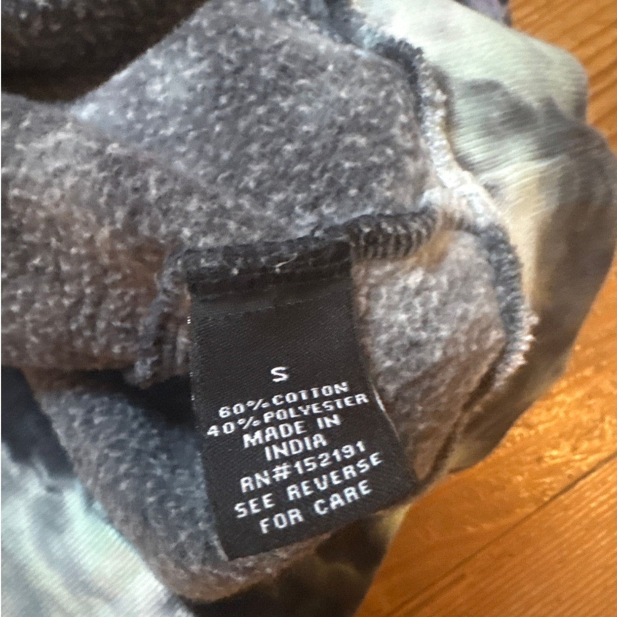 Blind Rooster dark tie dyed floral embroidered crew sweatshirt SIZE S