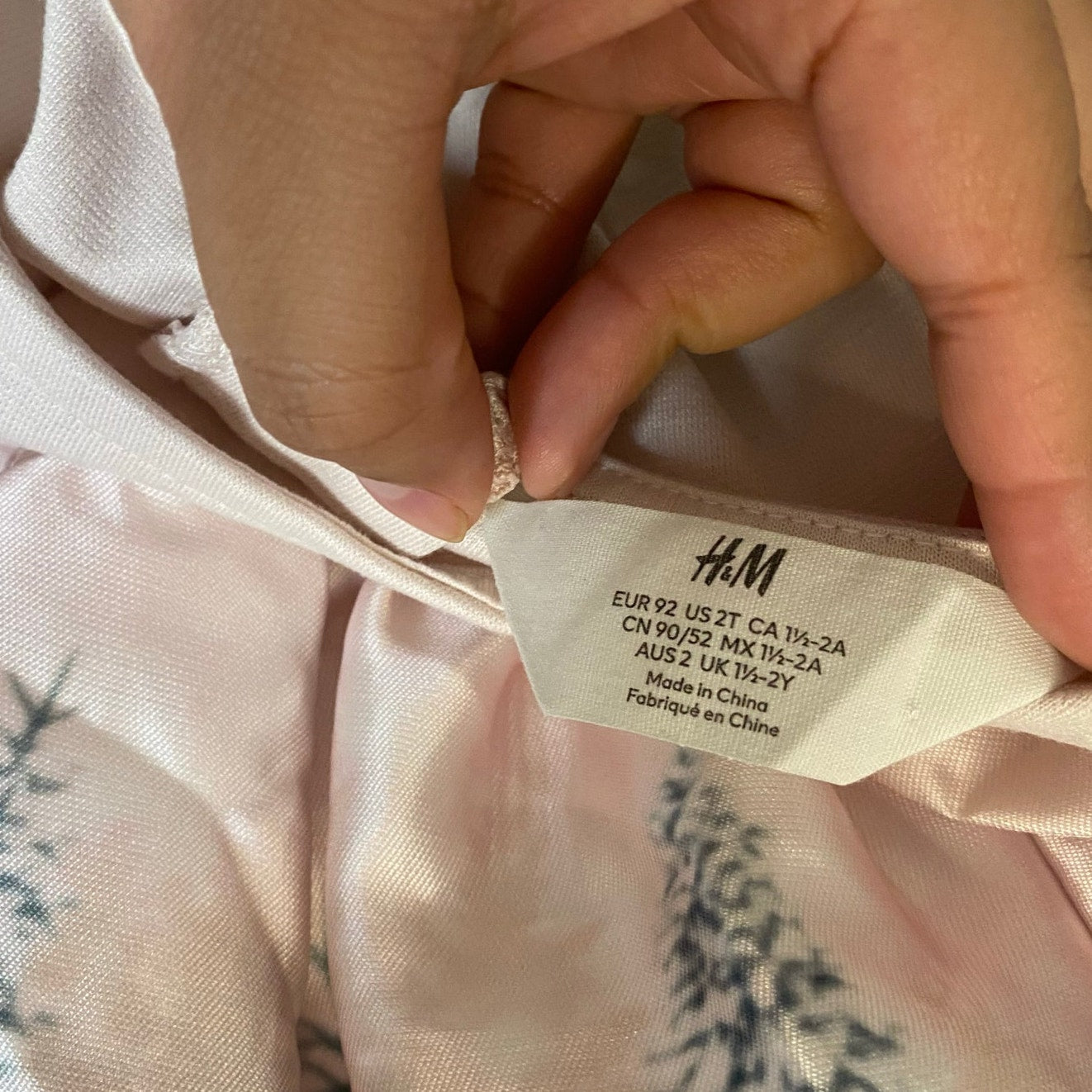 H&M pink white snowy woodland deer Christmas sleeveless flare dress SIZE 2T