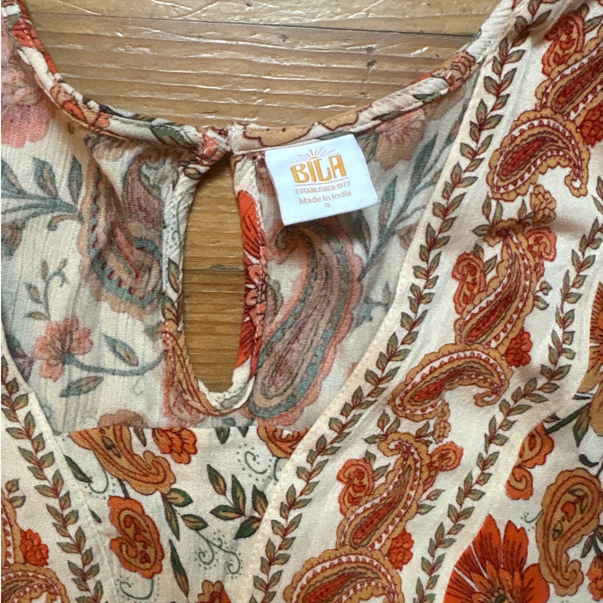 BILA orange floral short flutter sleeve dress SIZE S