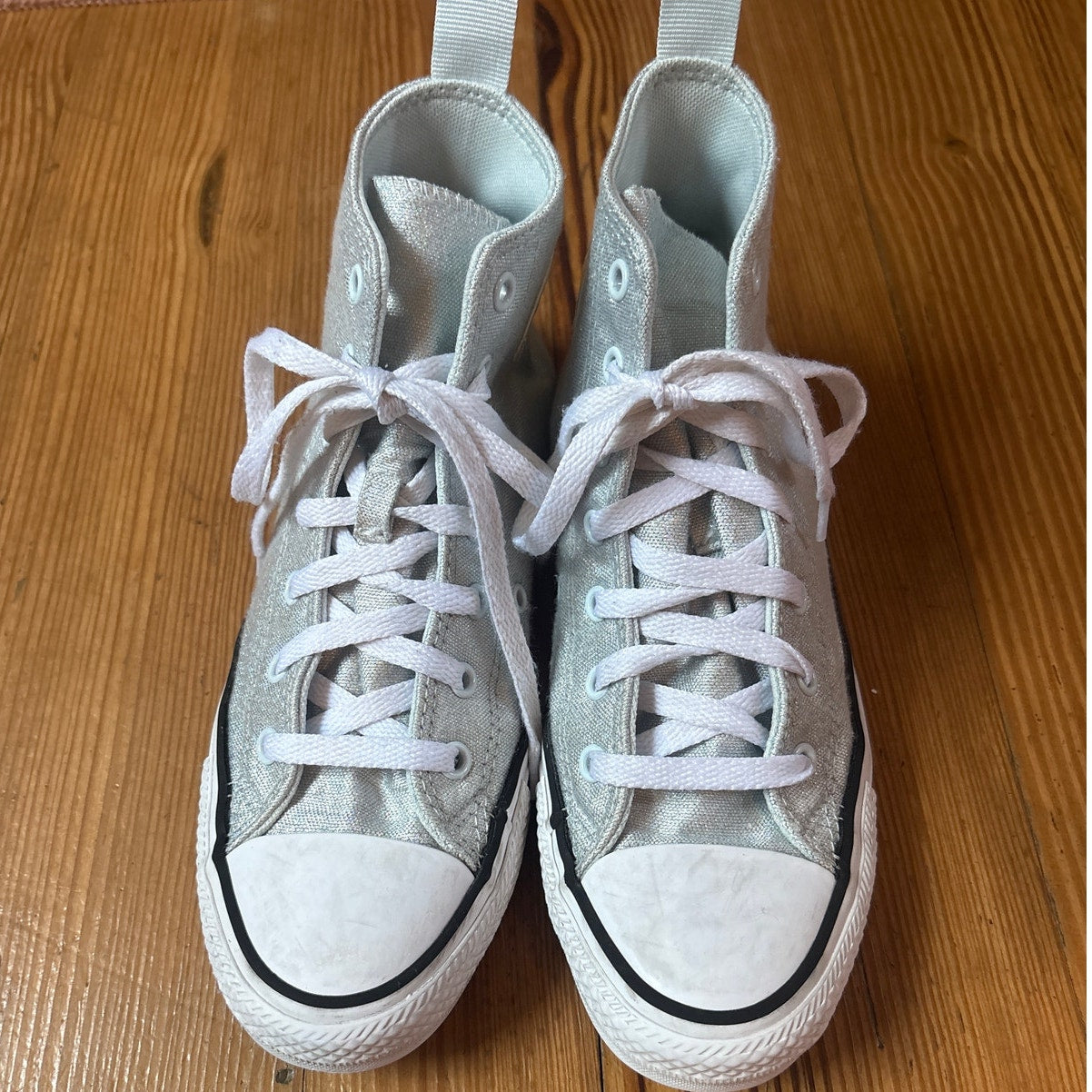 Converse All Star Chuck Taylor silver metallic high top youth sneakers SIZE 5