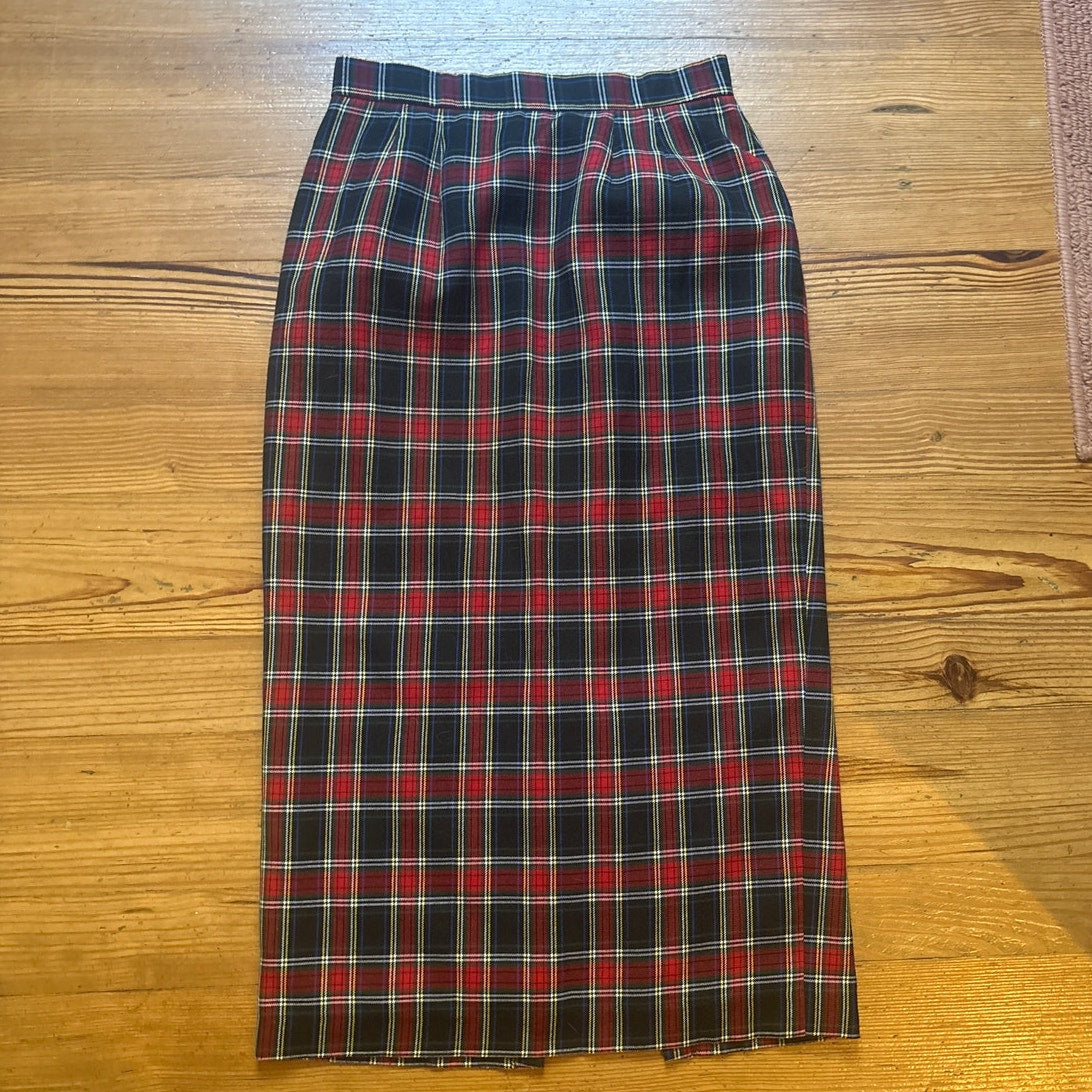 Harris/Wallace red black holiday Christmas plaid midi zip side skirt SIZE 12