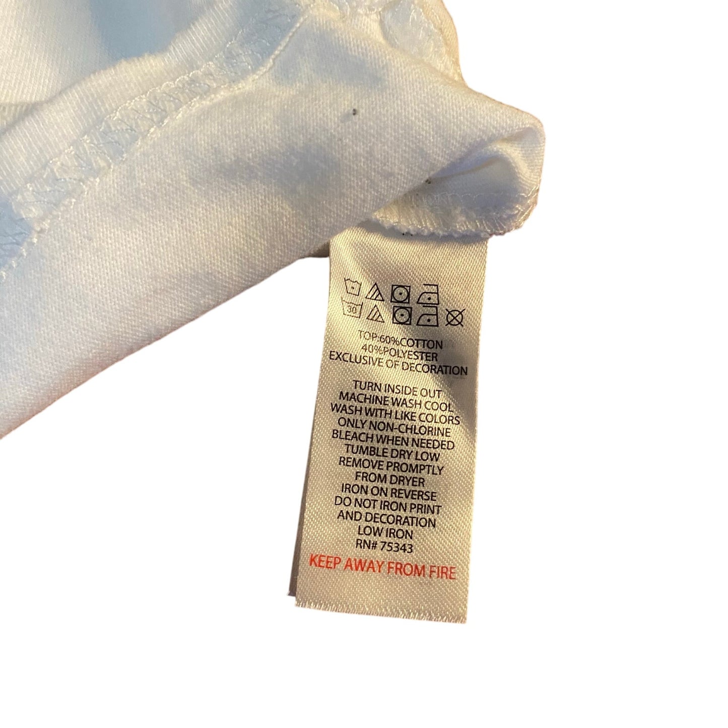 Isaac Mizrahi white winter cozy girls long sleeve shirt SIZE 4