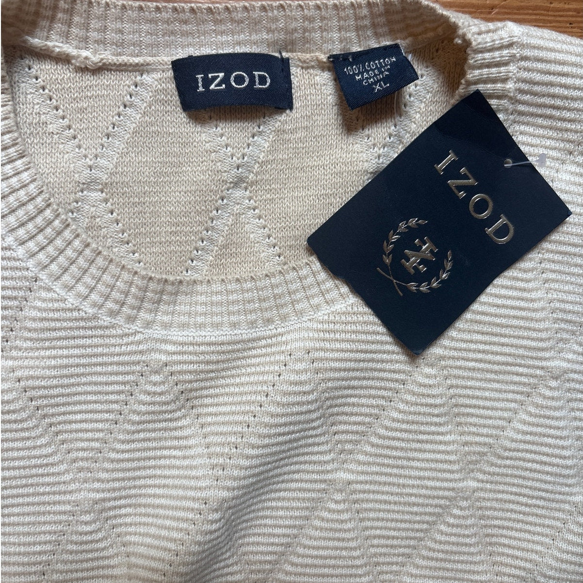 NWT IZOD light beige argyle crew sweater SIZE XL