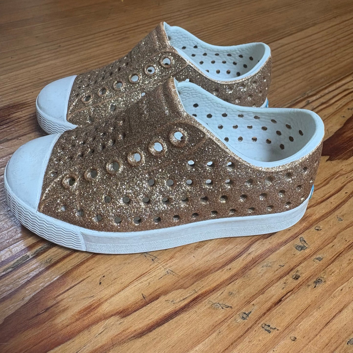Native gold glitter white sole slip on classic shoes SIZE 5