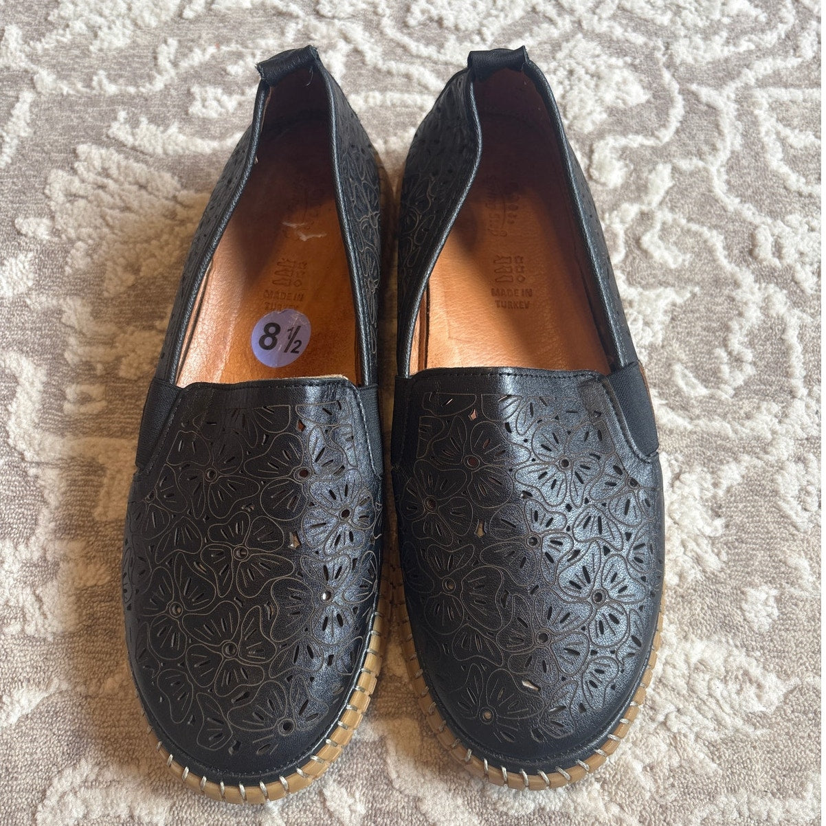 Spring Step Jookie leather slip on floral laser-cut rubber sole shoes SIZE 8.5