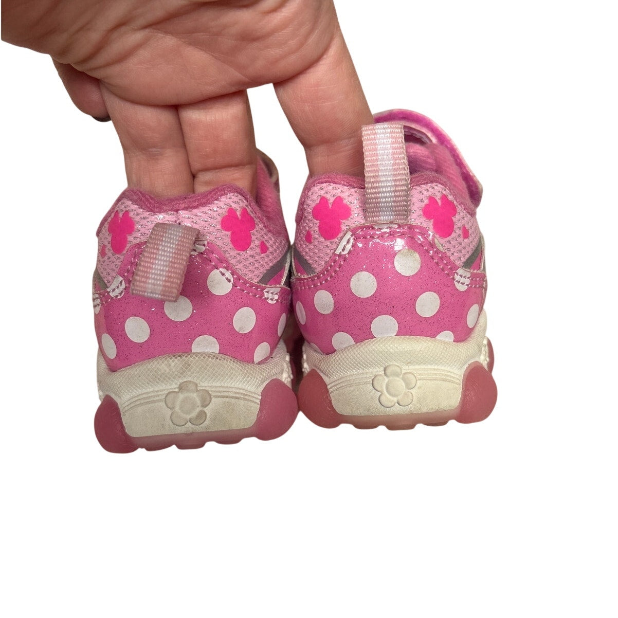 Disney Minnie Mouse pink light up easy on sneakers SIZE 6