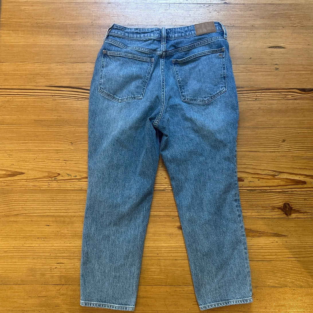 Madewell medium wash Curvy Perfect Vintage straight leg jean SIZE 29P