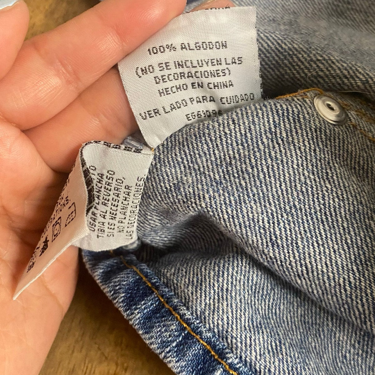 Hannah Montana y2k embroidered writing button jean jacket SIZE 7/8