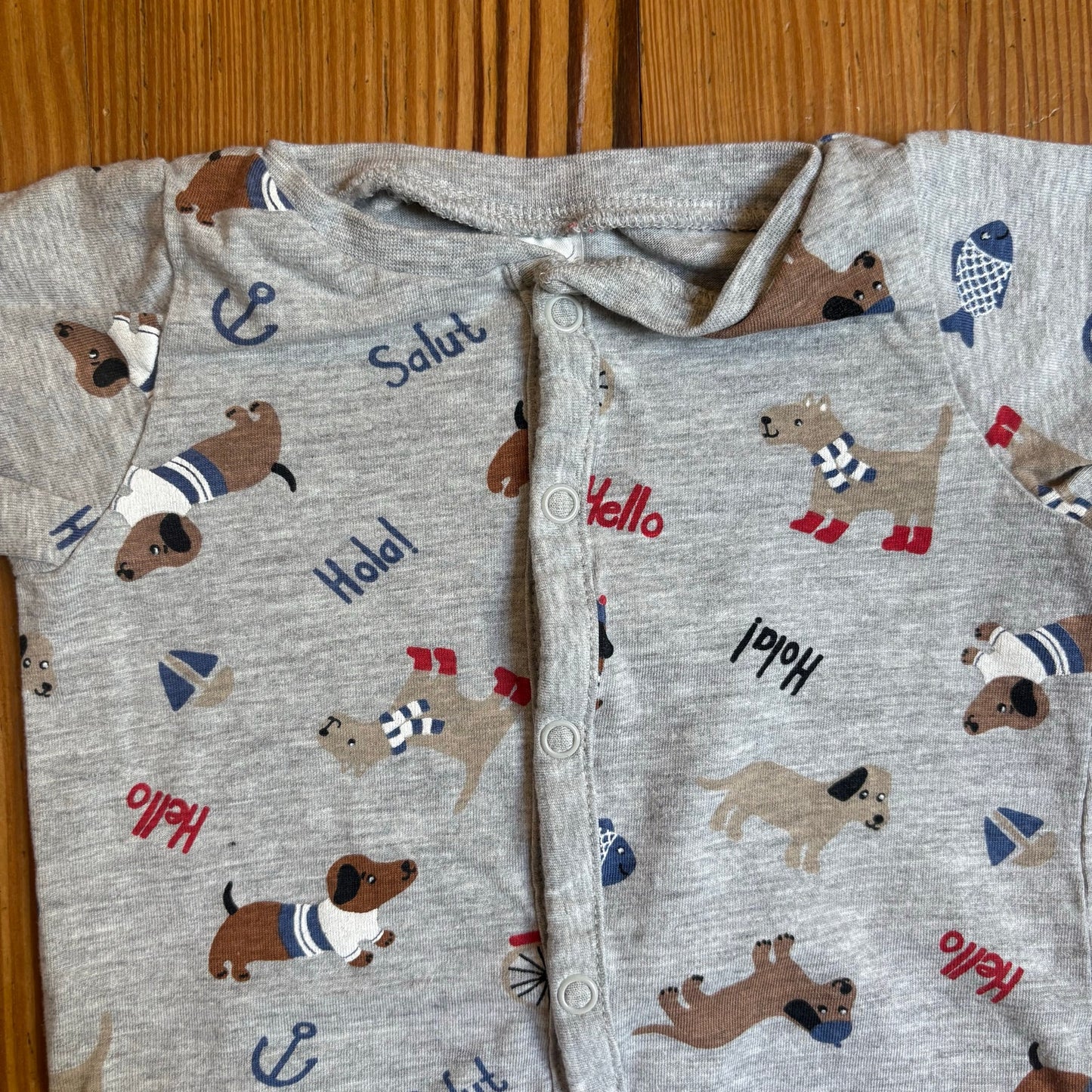 H&M gray dachshund dog long sleeve snap baby pajamas SIZE 0-3M