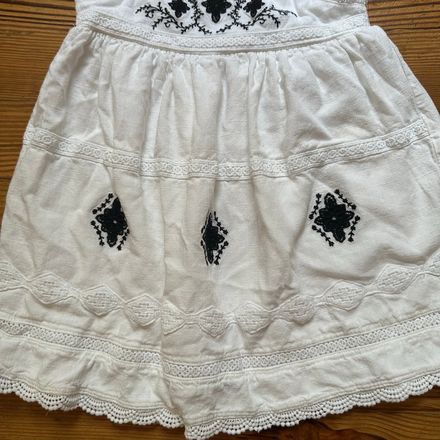 Chelsea & Violet white black embroidered linen blend lace dress SIZE 2T