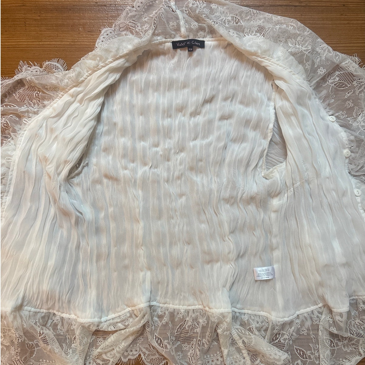 Violet & Claire ivory fairy lace sheer long sleeve button blouse SIZE M