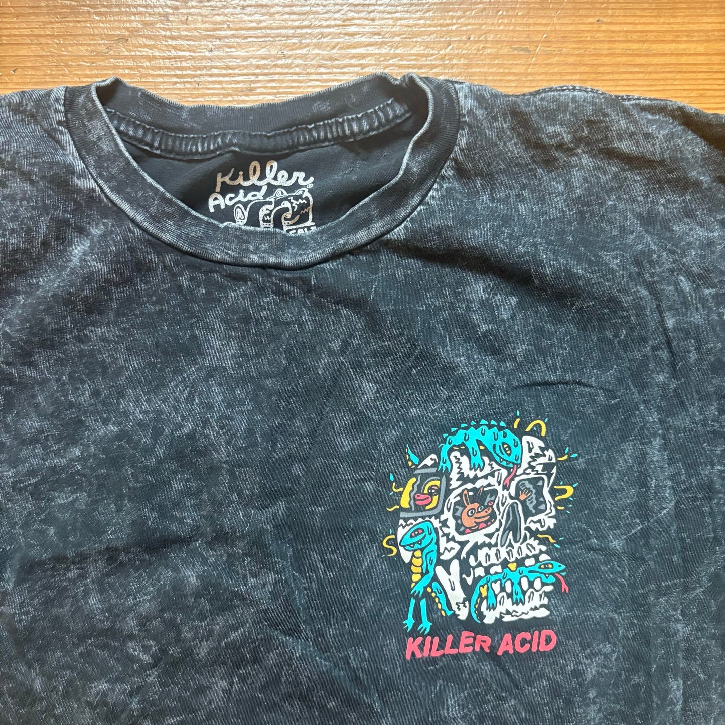 Killer Acid black washed World Goes On short sleeve skull graphic shirt SIZE XL