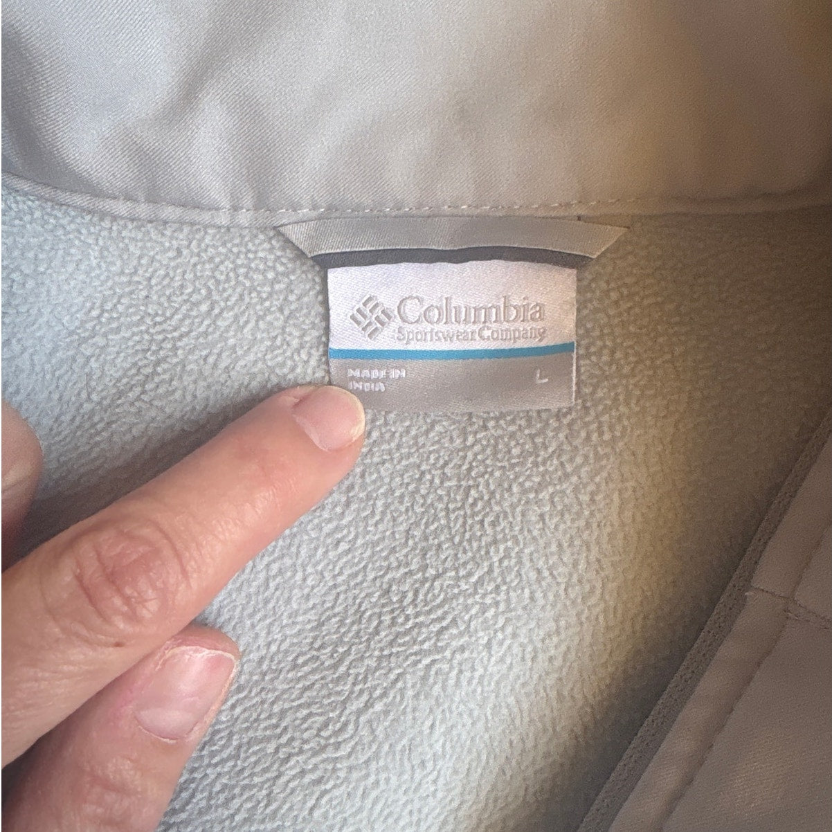 Columbia light gray full zip lined mens jacket SIZE L