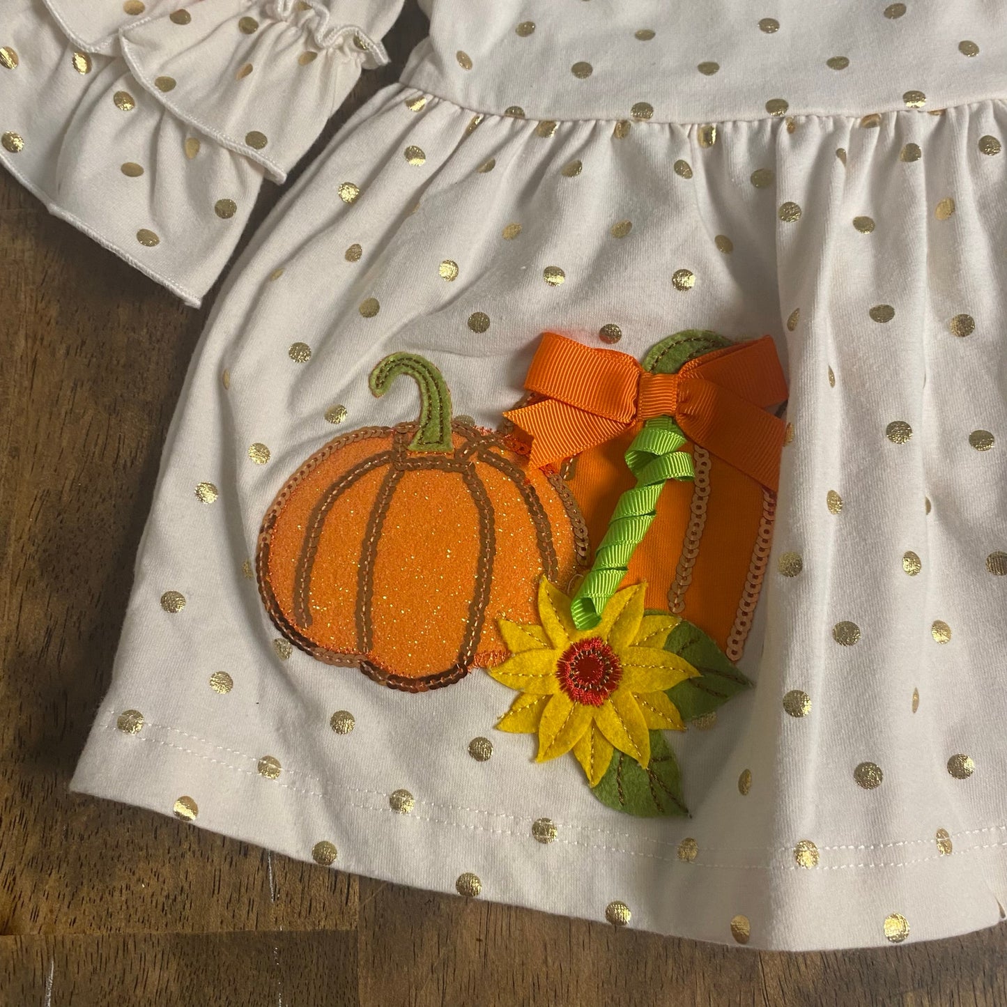 Rare Editions white polka dot pumpkin embroidered ruffle long sleeve top SIZE 3T