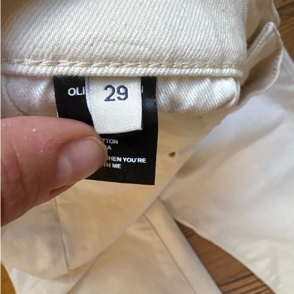 Oliver Logan ivory straight leg raw hem bottom jeans SIZE 29