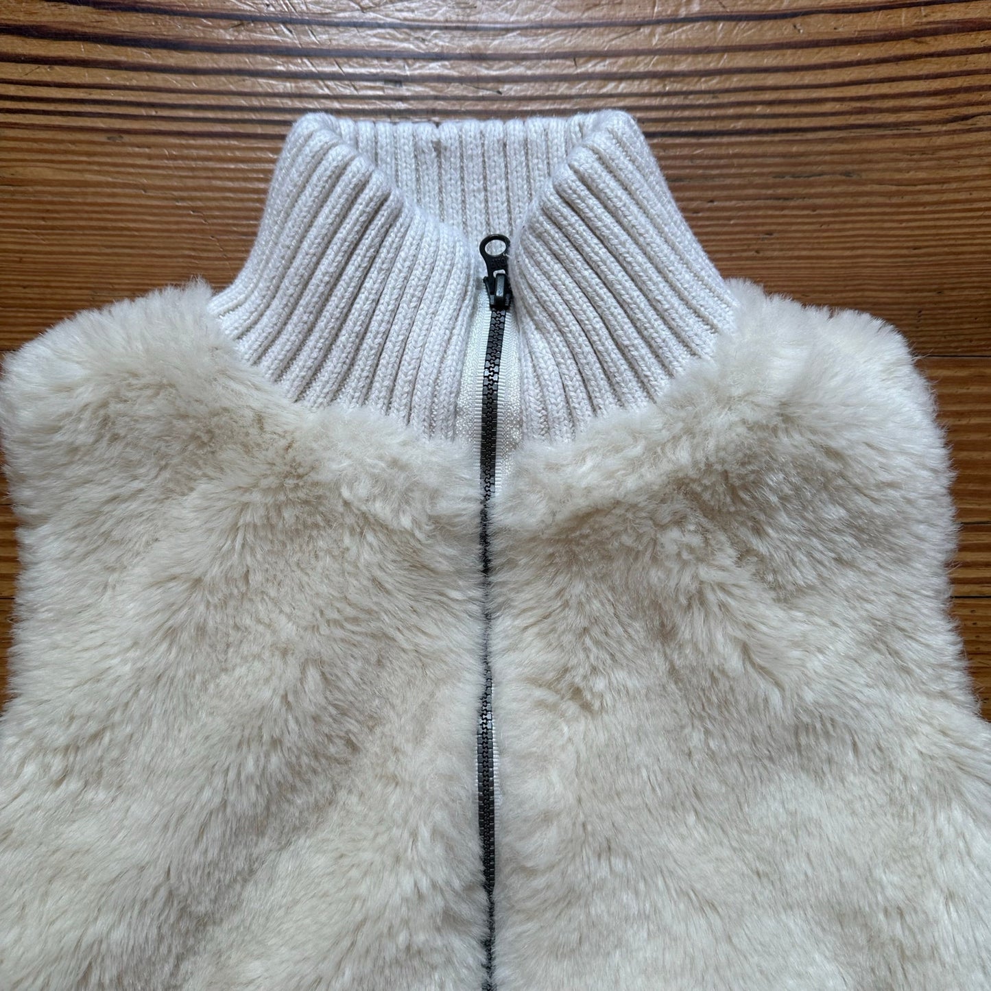 Gap cream mock neck faux fur full zip sweater vest SIZE 6