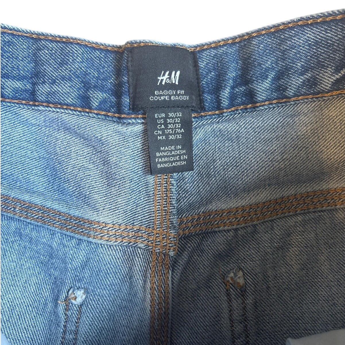 H&M medium wash 90s super baggy fit cargo utility jeans SIZE 30x32