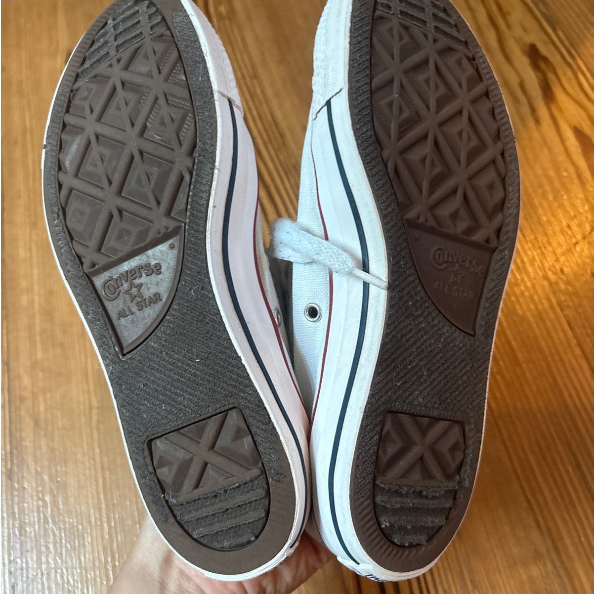 Converse All Star Chuck Taylor white high top unisex sneakers SIZE M7, W9