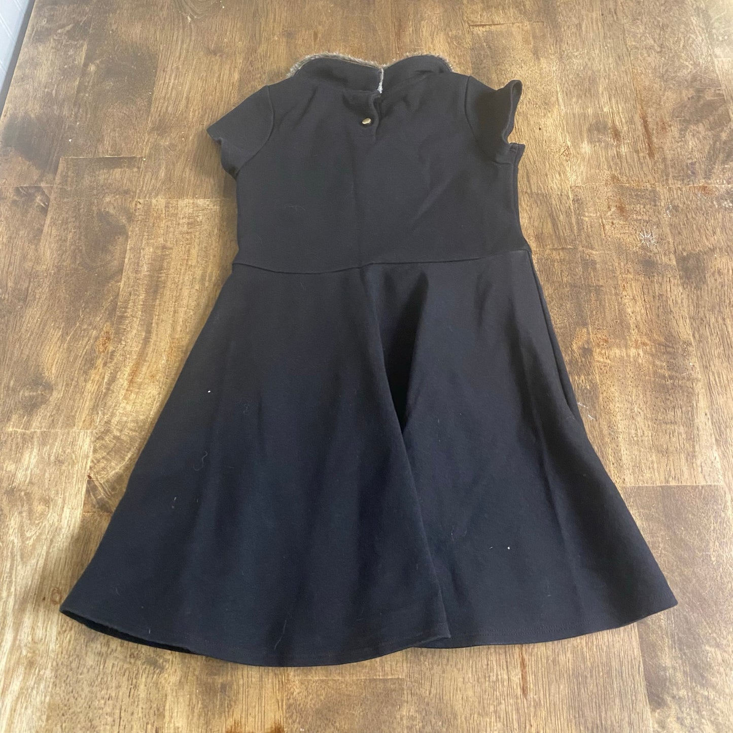 Hope & Henry black fit flare faux fur collar short sleeve dress SIZE 5