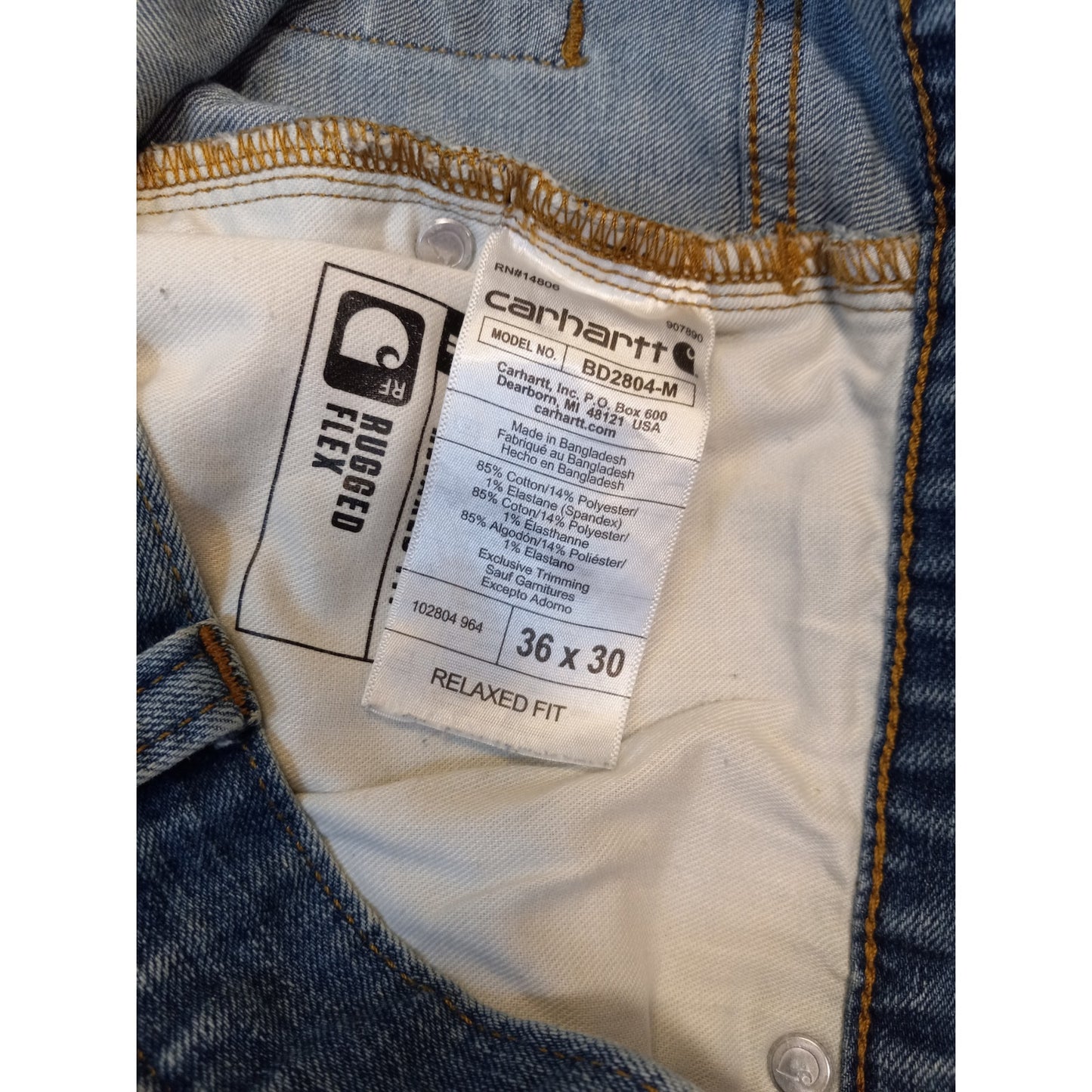 Carhartt medium wash cut off mens jean shorts SIZE 36