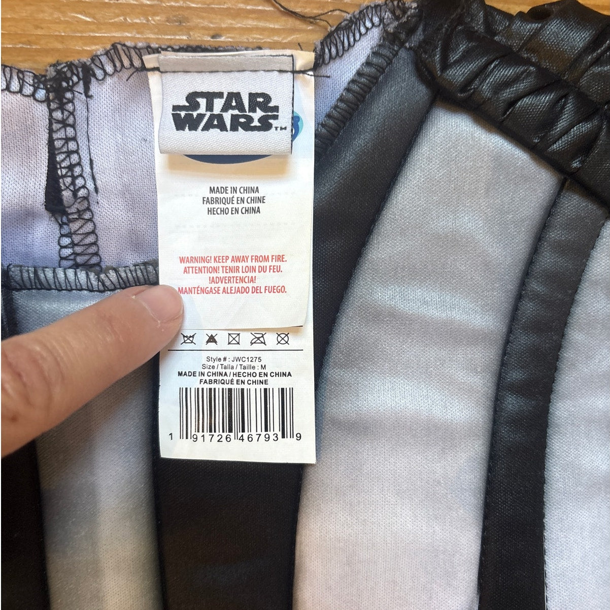 Star Wars Darth Vader light up youth cosplay costume SIZE M