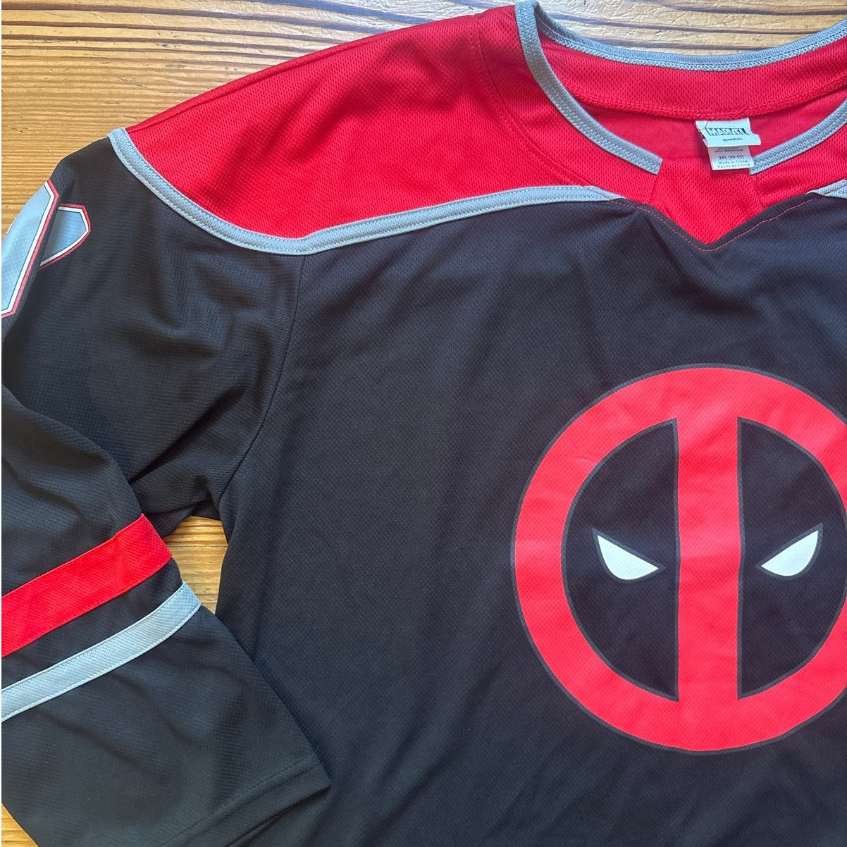 Marvel Deadpool graphic black red long sleeve jersey shirt SIZE 2XL