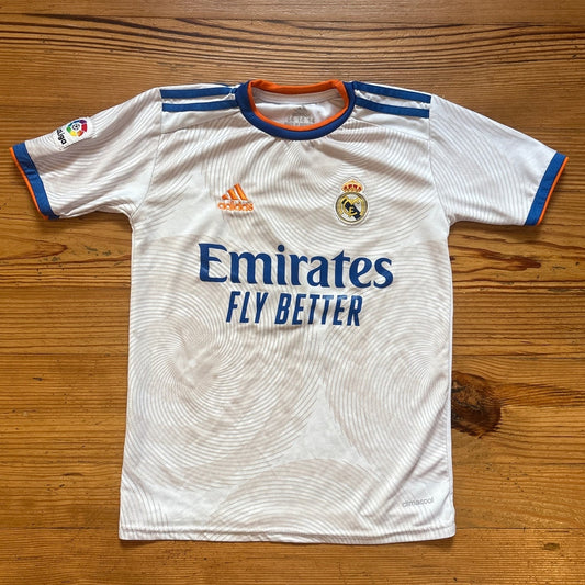 Adidas white Real Madrid Benzema 9 short sleeve youth jersey SIZE 14
