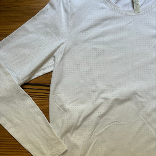 Athleta In Motion white perforate long sleeve seamless athletic shirt SIZE L