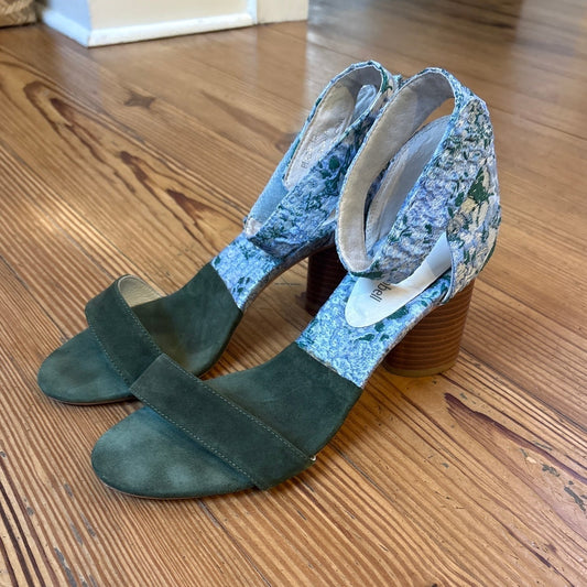 Jeffrey Campbell Purdy blue floral green suede heeled ankle strap sandal SIZE 10