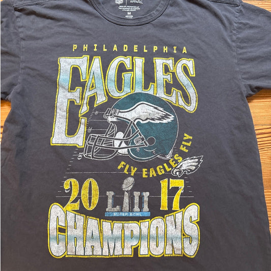 NFL Philadelphia Eagles 2017 Champions gray short sleeve shirt SIZE M