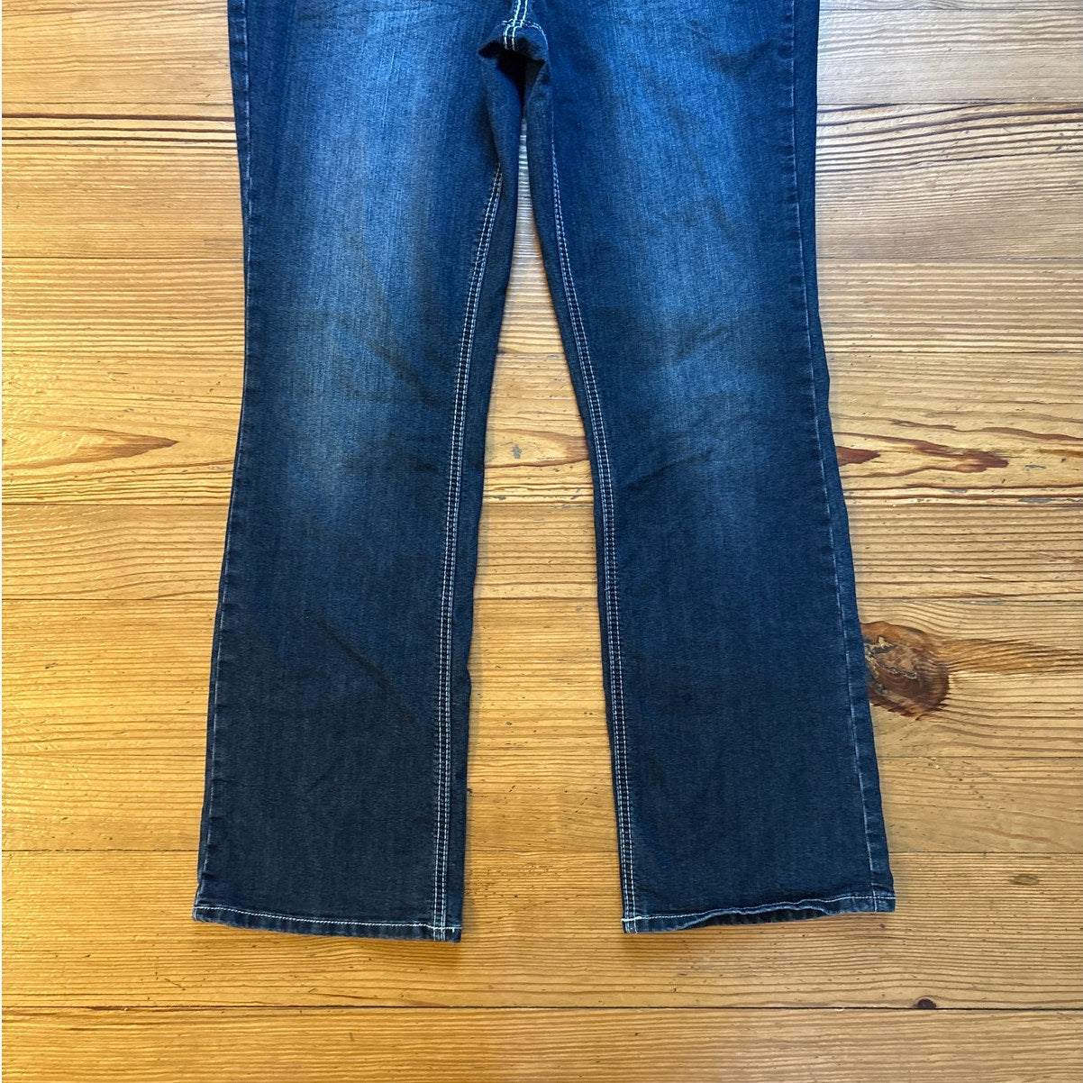 Earl Jean dark wash embroidered jeweled pocket boot cut mid rise jeans SIZE 12