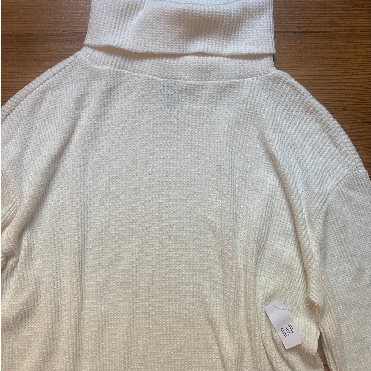 NWT Gap ivory long sleeve cowl neck waffle knit thermal pullover SIZE M